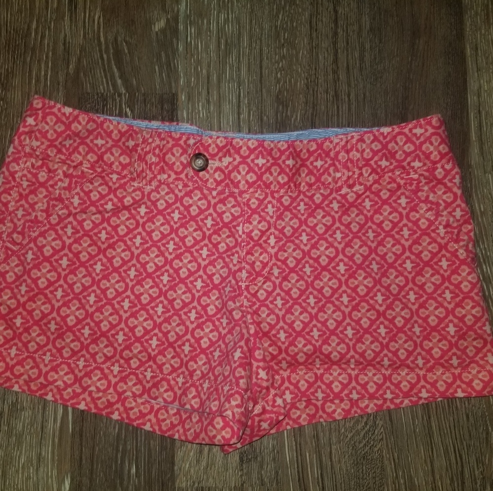 Patterned shorts